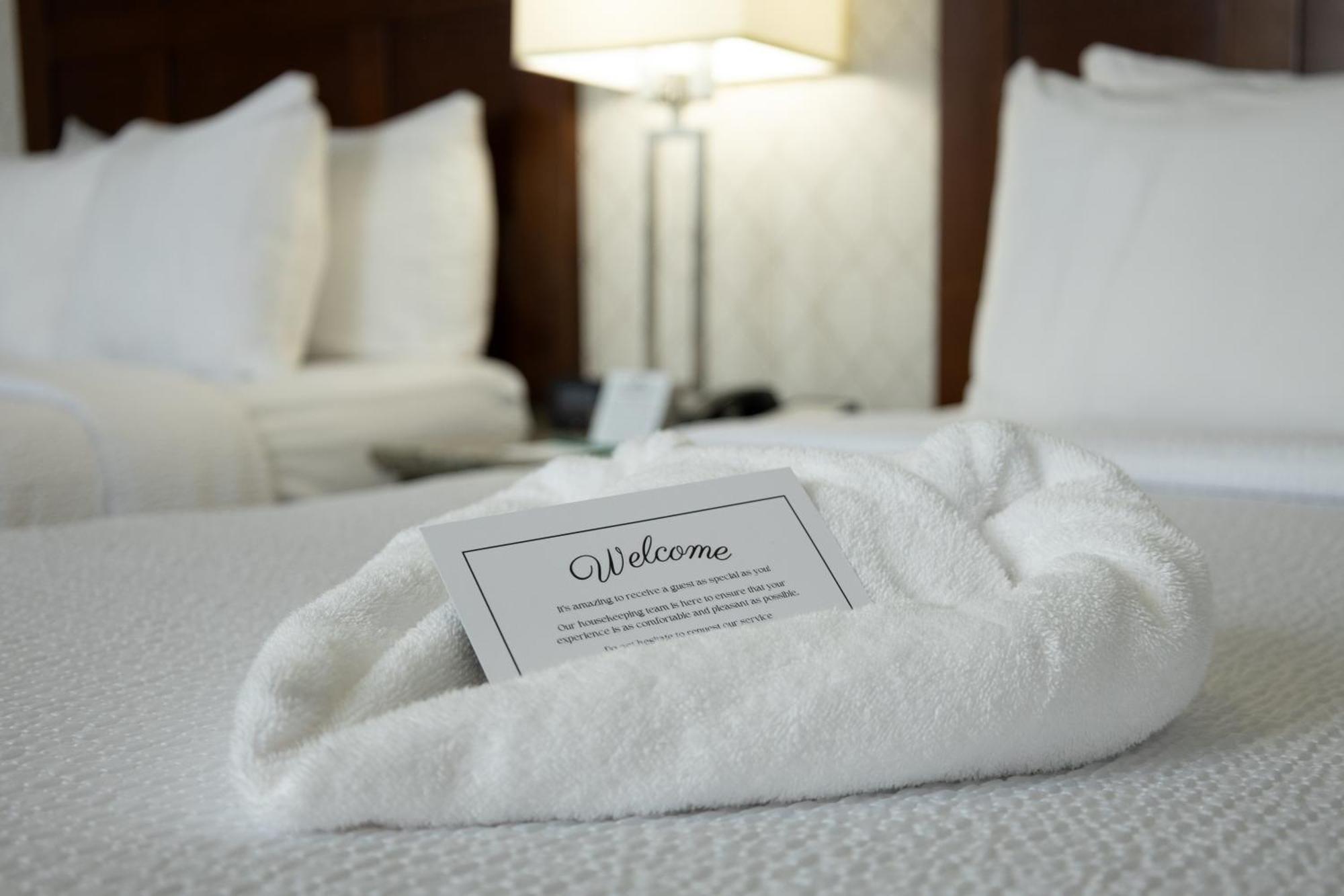 Quality Inn & Suites (Adults Only) Ванкувер Екстер'єр фото