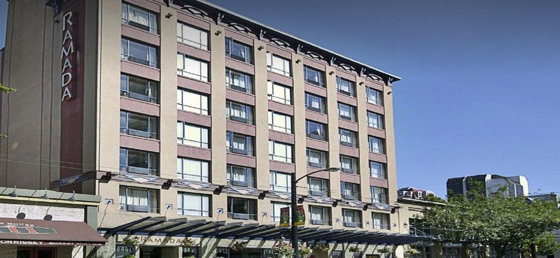 Quality Inn & Suites (Adults Only) Ванкувер Екстер'єр фото